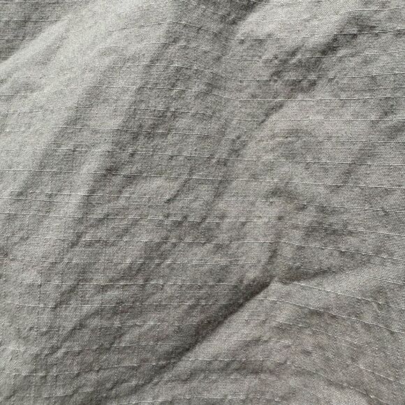 Signature Levi’s Tan Cargo Pants Lightweight Essential Men’s Size 40 Outdoors - Picture 3 of 16